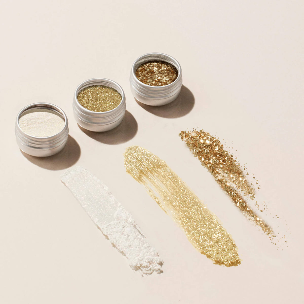 Glitters and effect powders trios